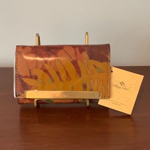 Patricia Nash Tropical Dreams Cametti Wallet--RFID Protected